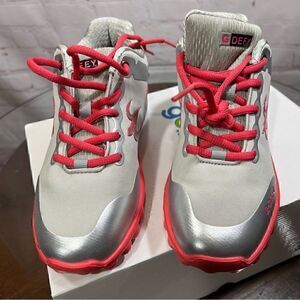 Gdefy by GRAVITY DEFYER sneakers that help with Plantar Fascitis New in box